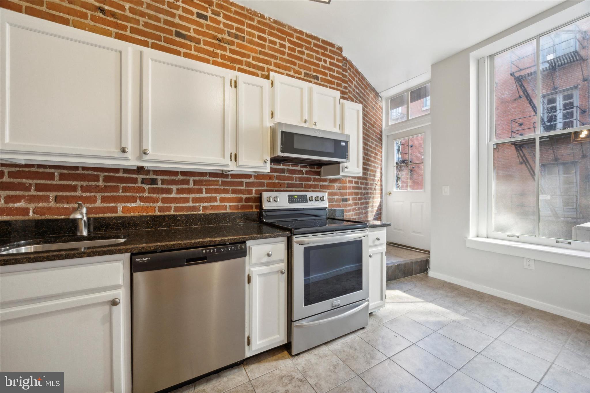 222 CHURCH ST #2A