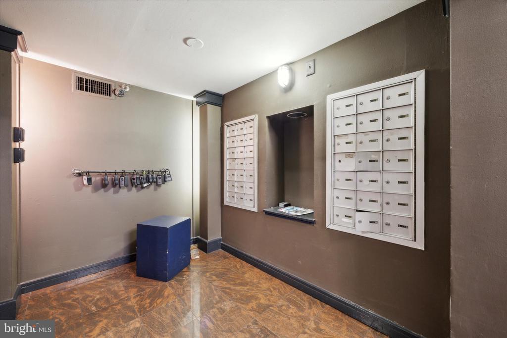 222 CHURCH ST #2A