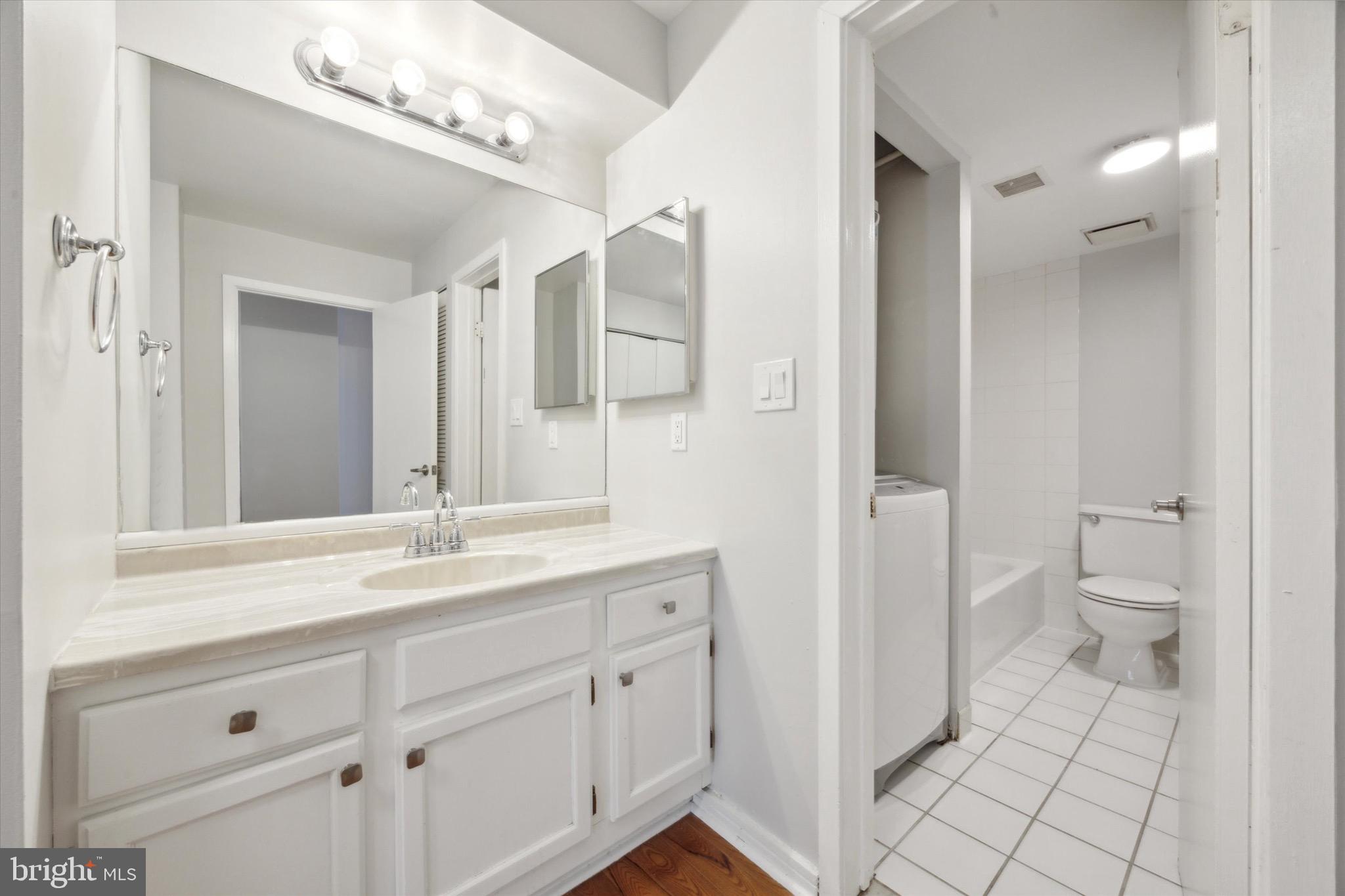 222 CHURCH ST #3F