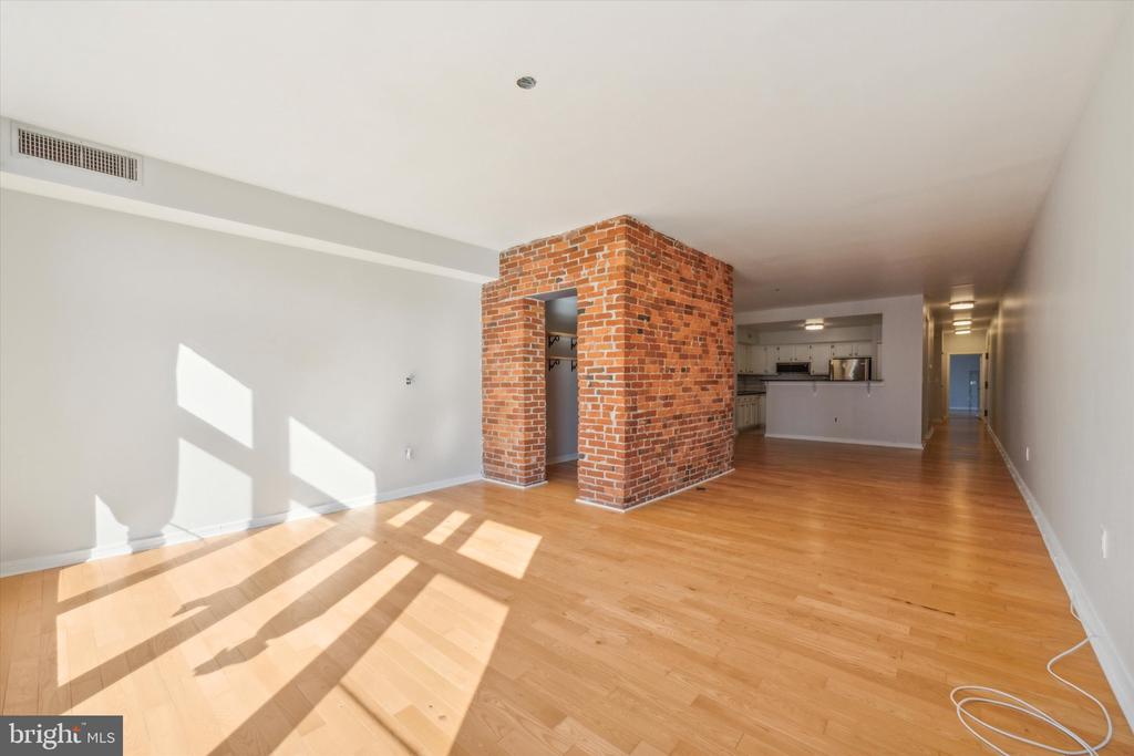 222 CHURCH ST #3F