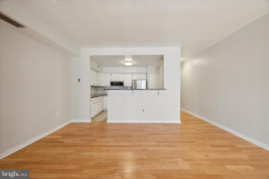 222 CHURCH ST #3F