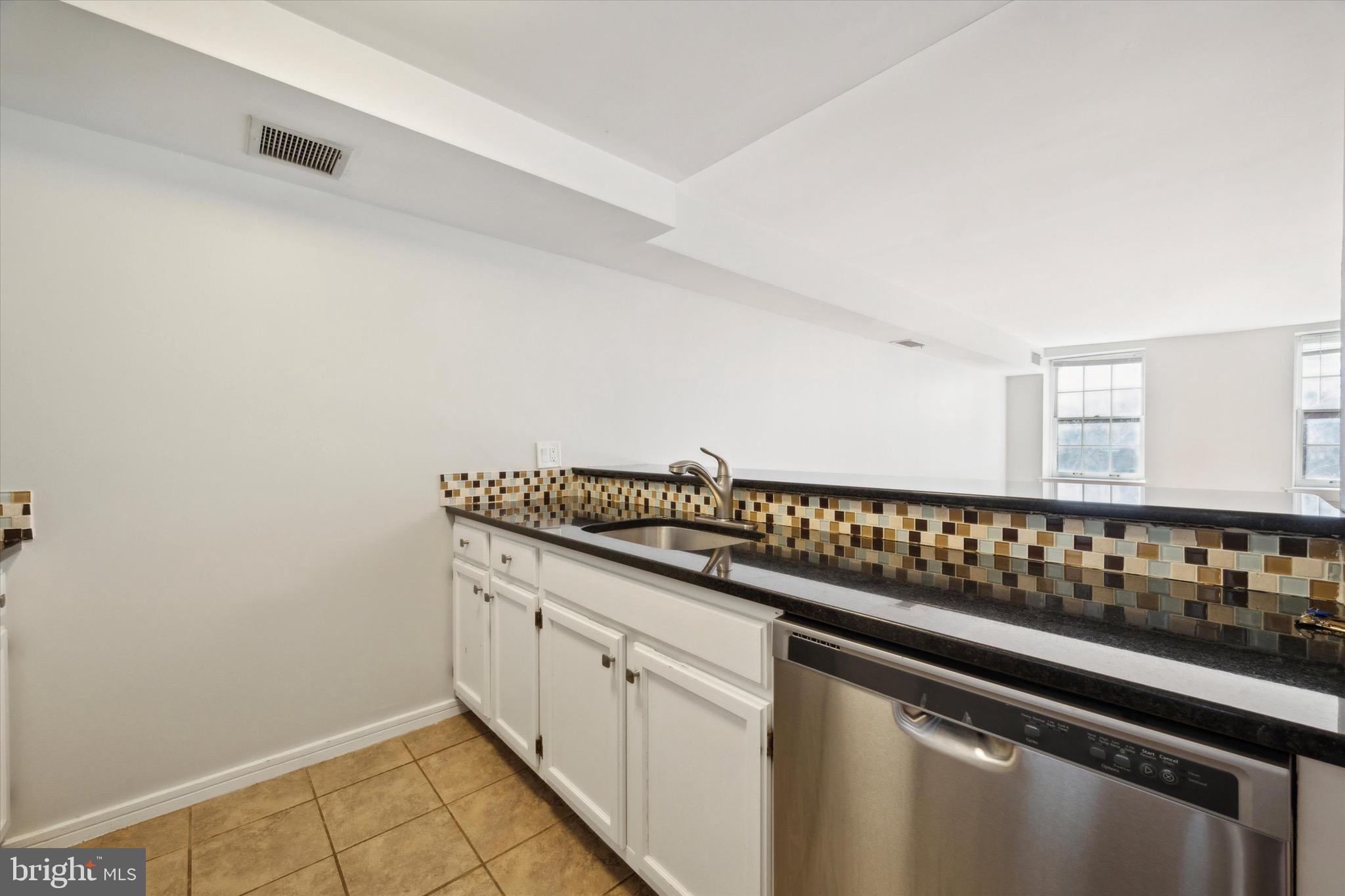222 CHURCH ST #3K