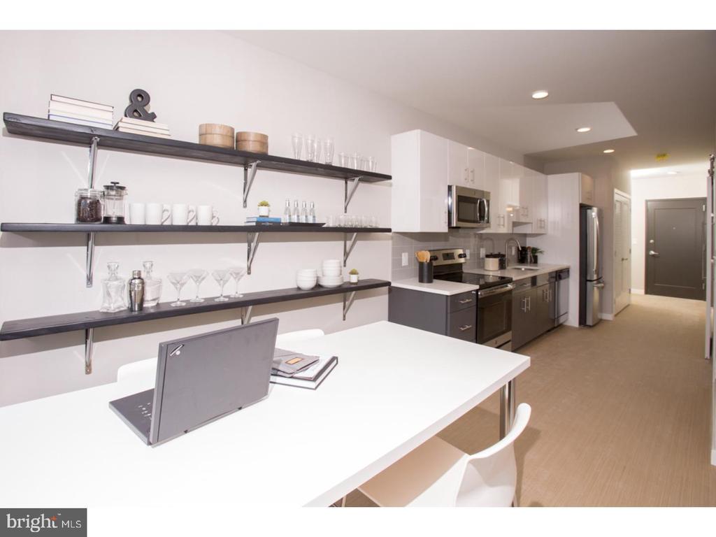 121 N 2ND ST #628