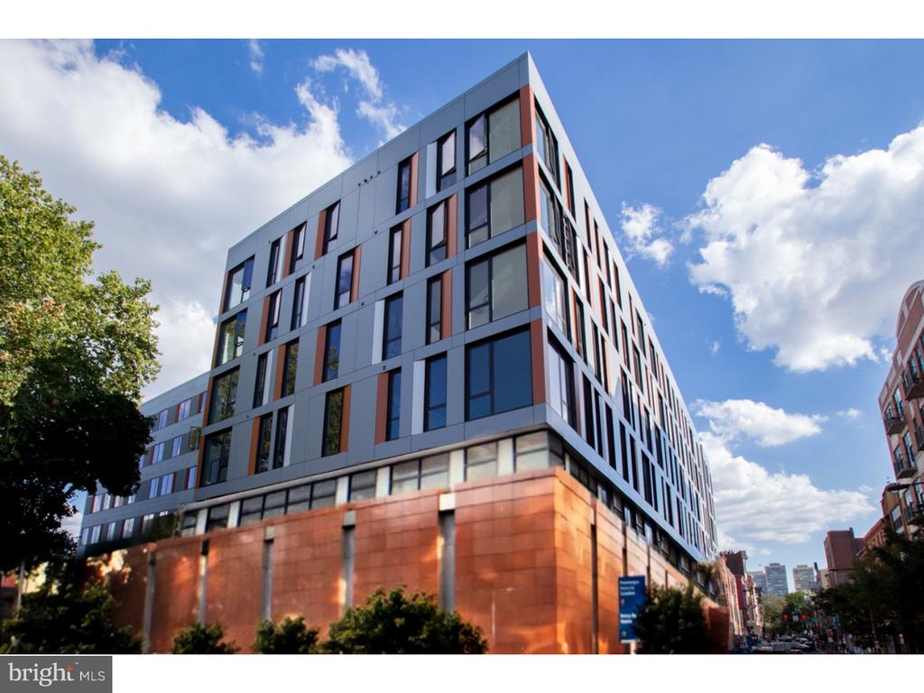 121 N 2ND ST #325