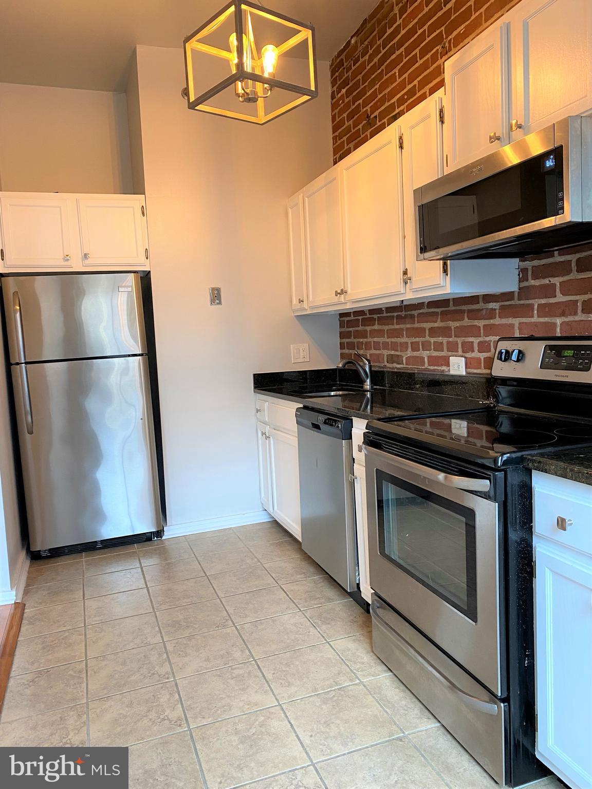 222 CHURCH ST #3A