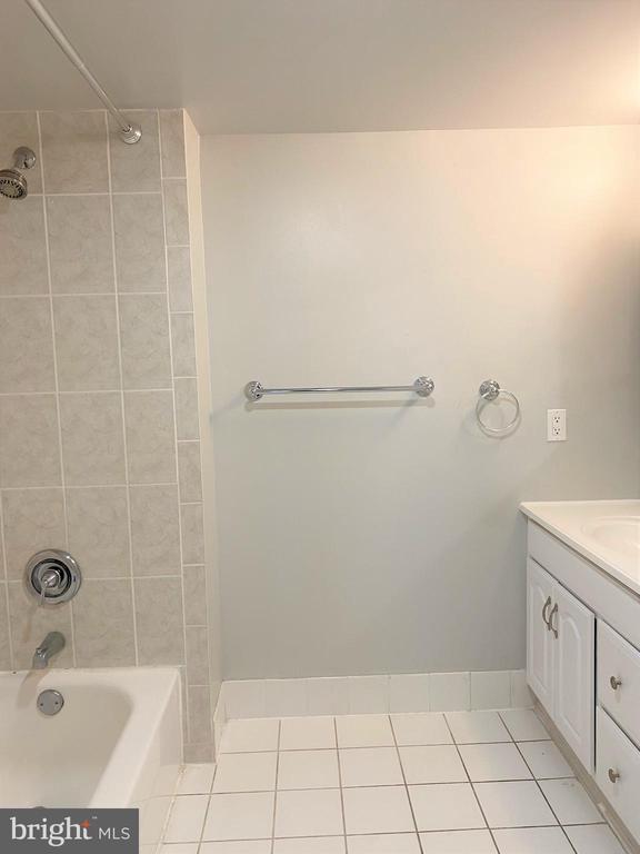 222 CHURCH ST #3A