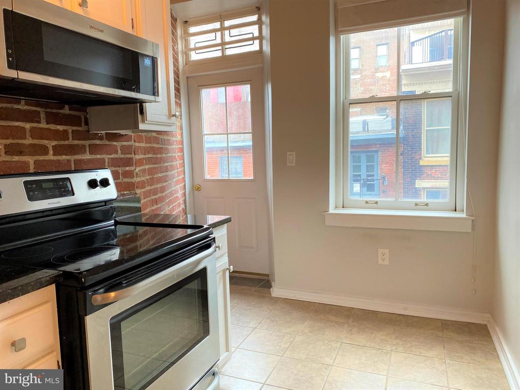 222 CHURCH ST #3A