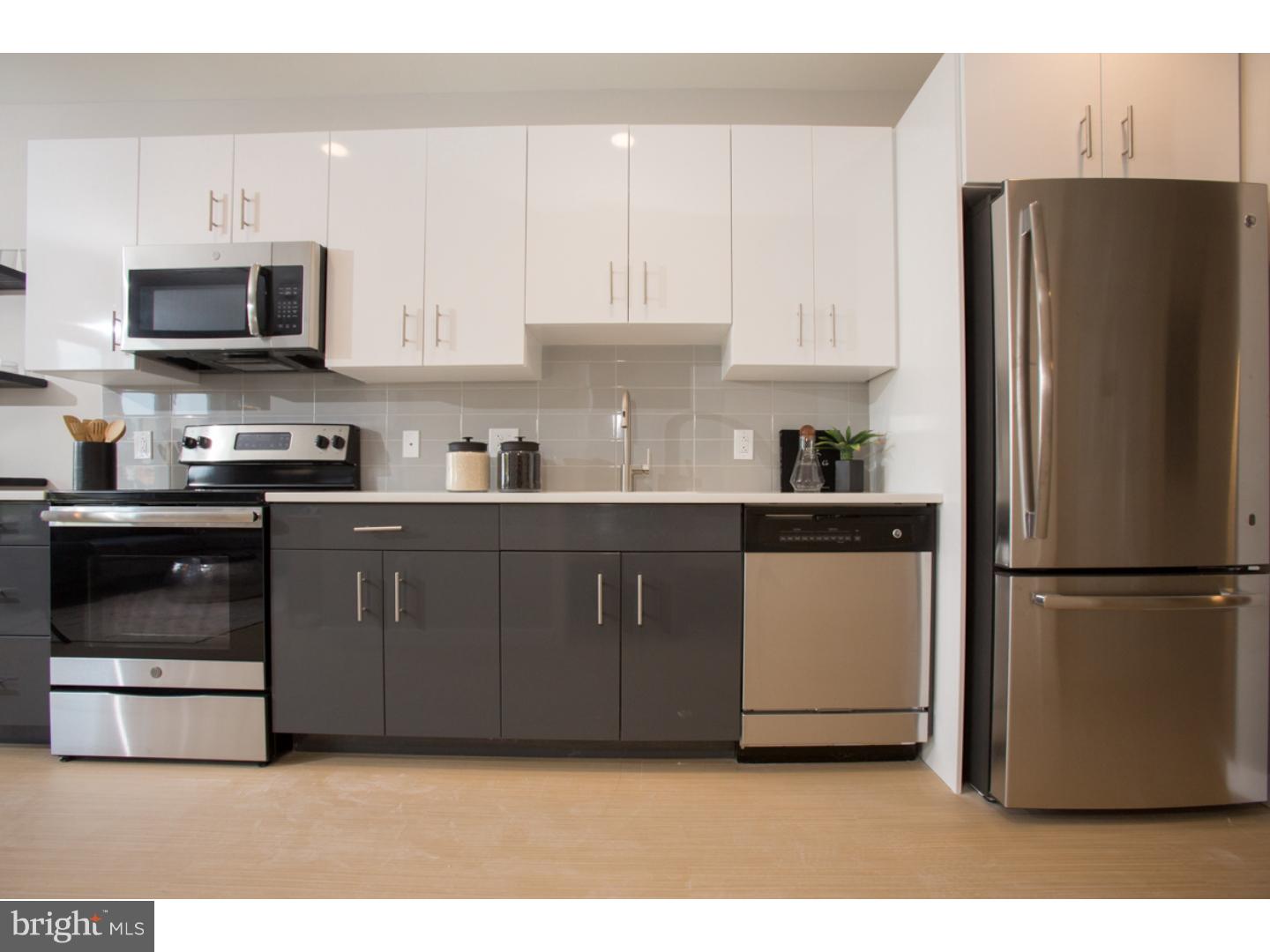 121 N 2ND ST #313