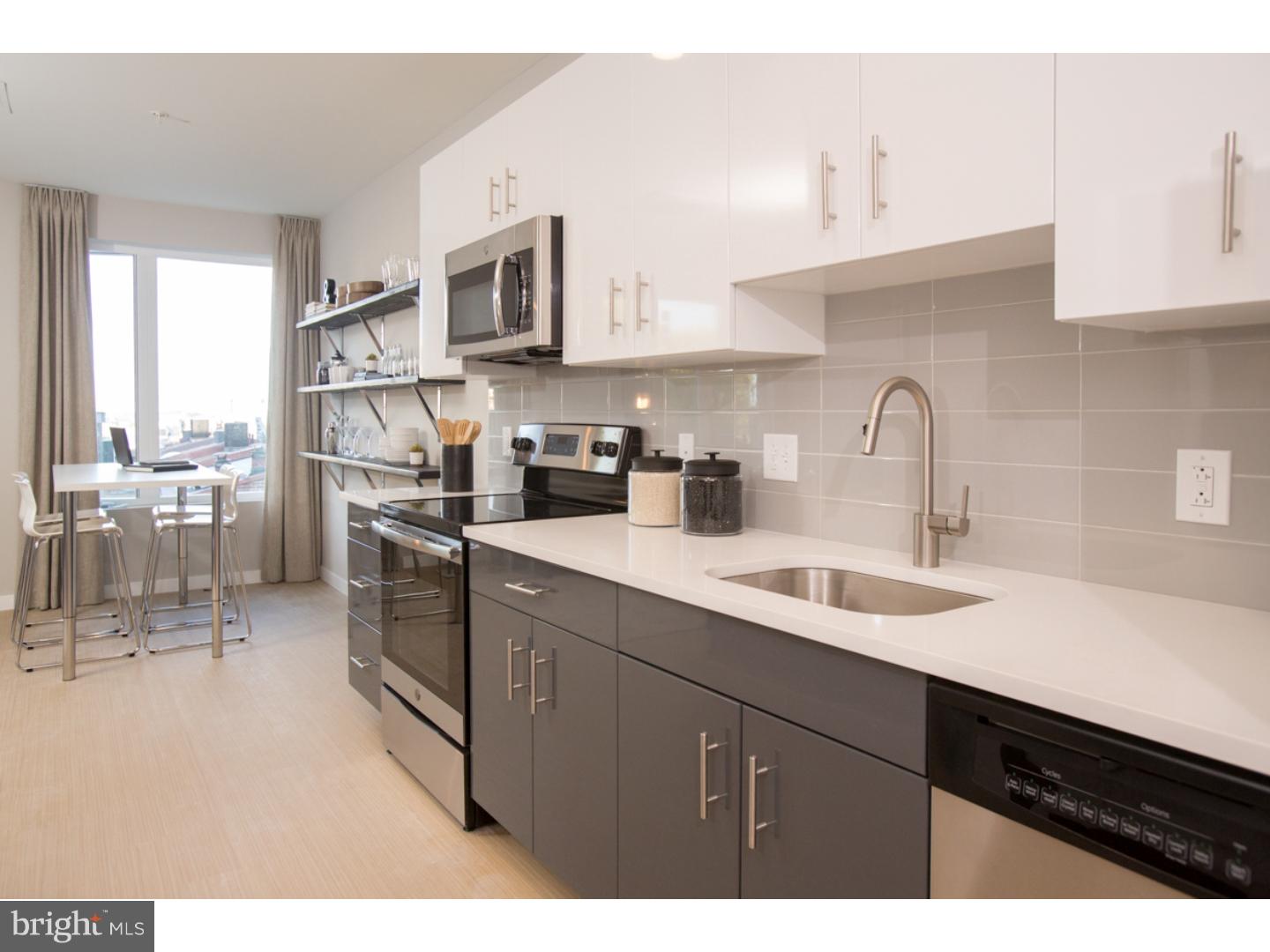121 N 2ND ST #313