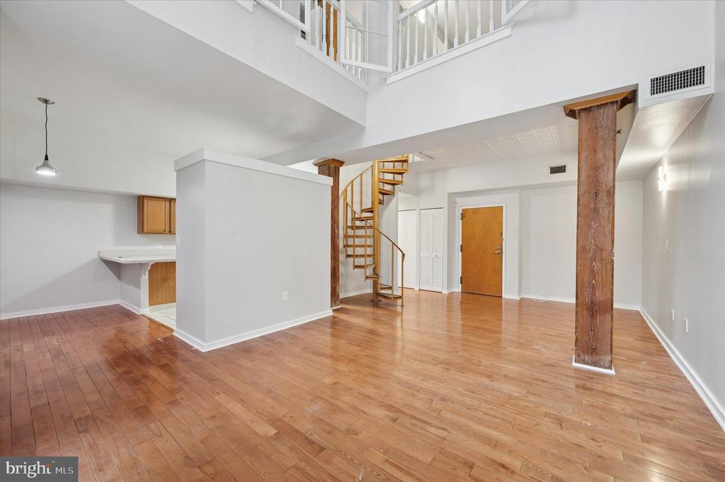 222 CHURCH STREET 2C