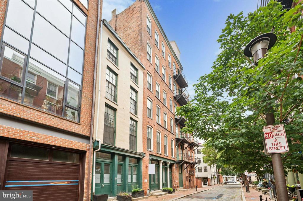 222 CHURCH STREET 2C