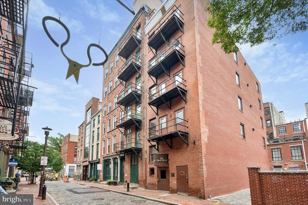222 CHURCH ST #4H