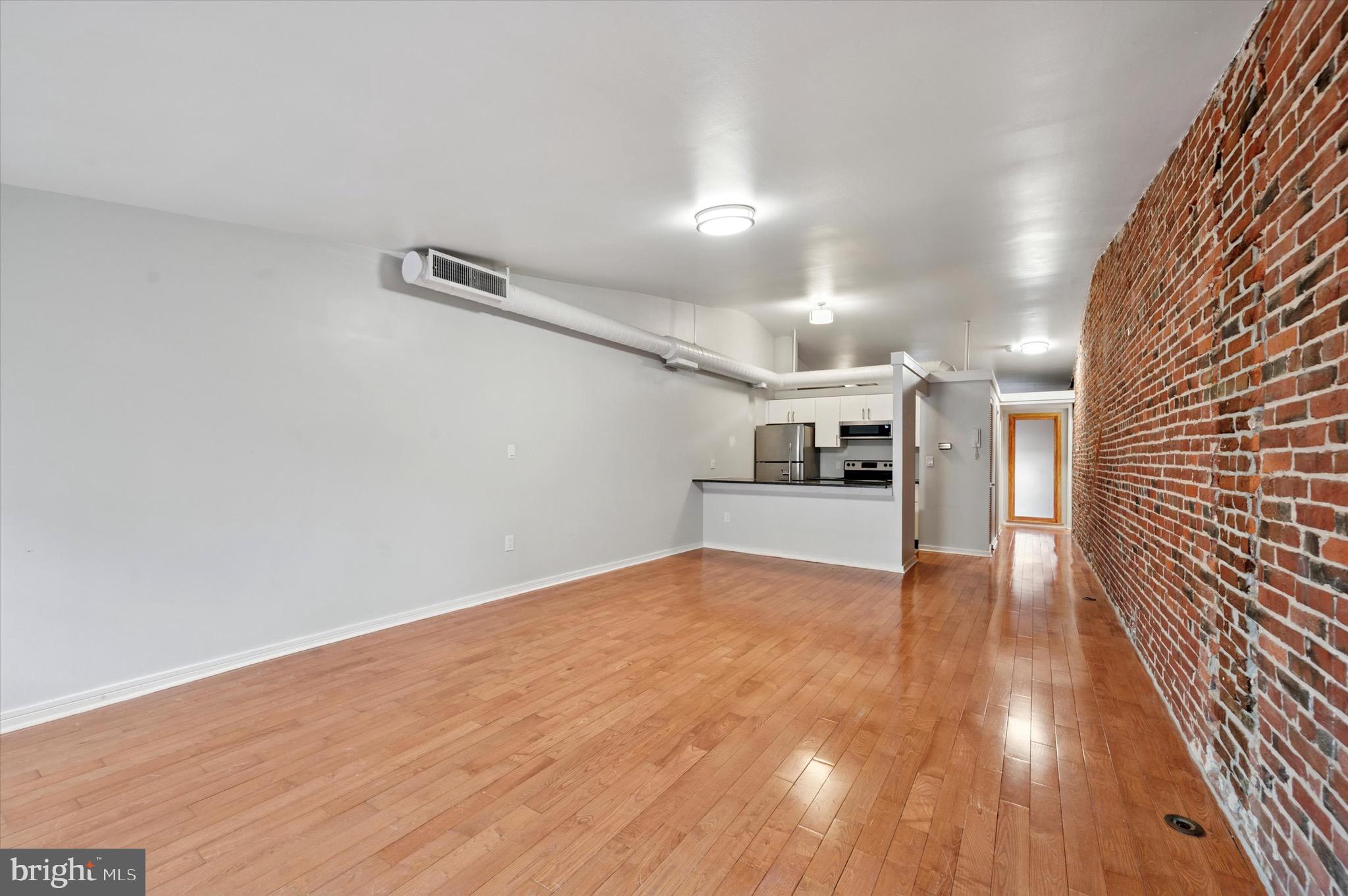 222 CHURCH STREET 4J