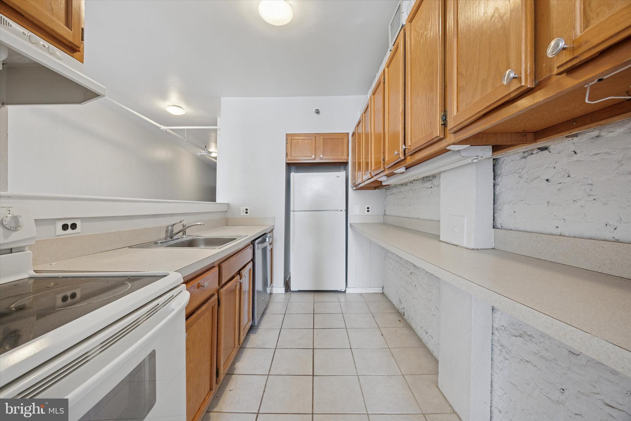 222 CHURCH STREET 3E