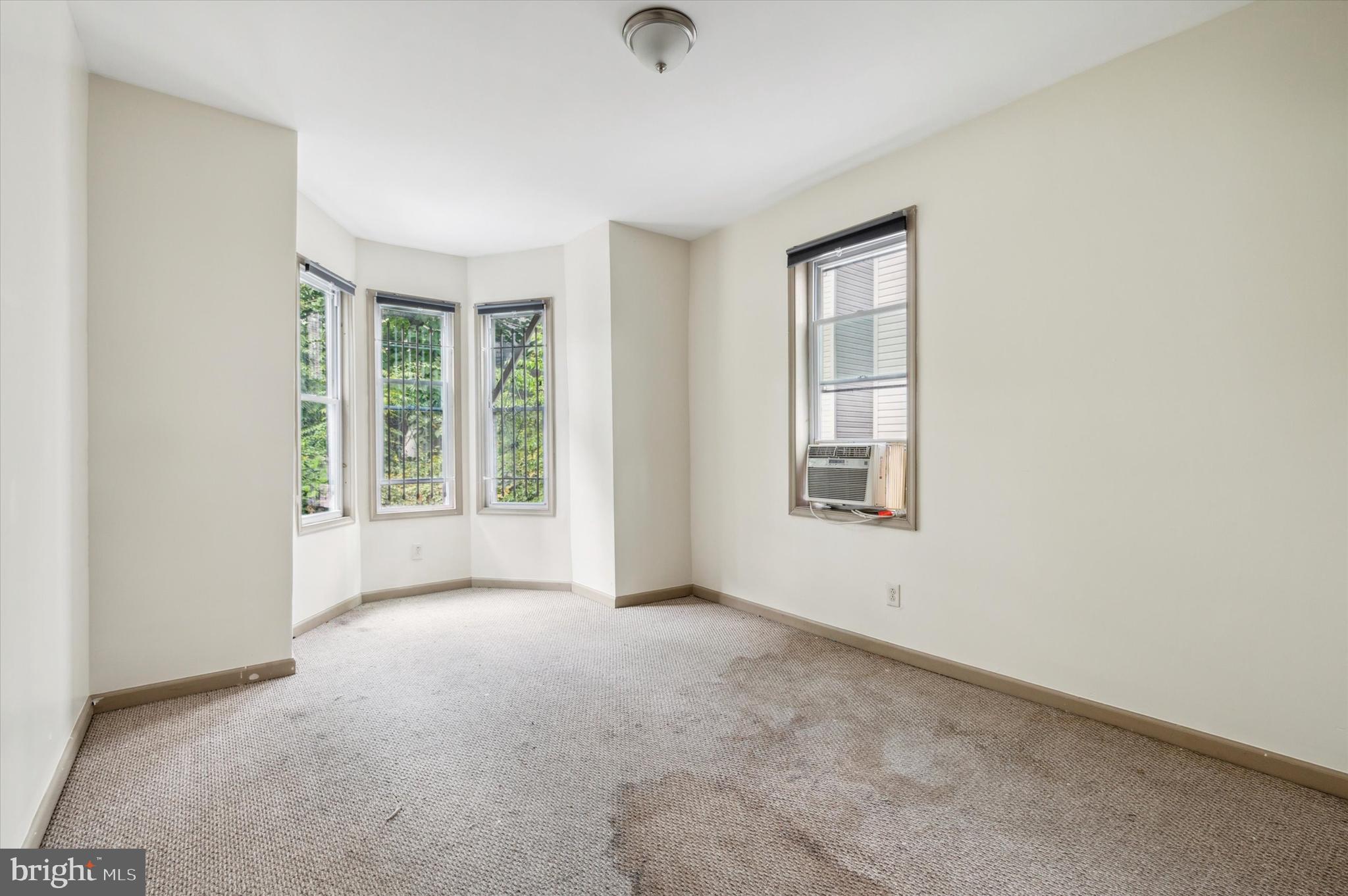 1632 N WILLINGTON STREET