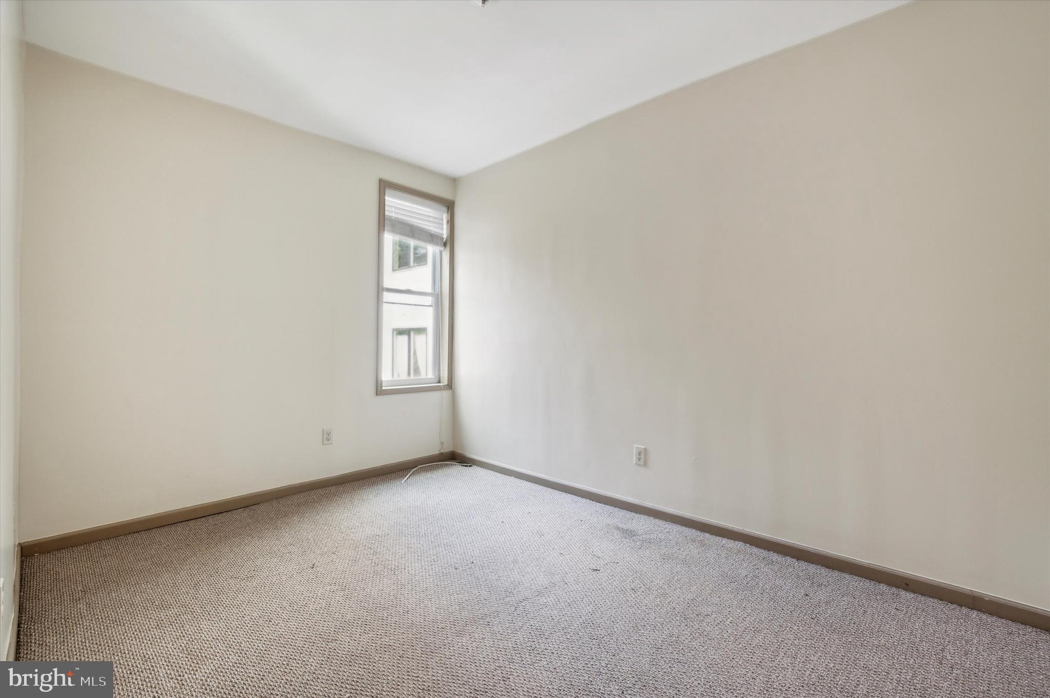 1632 N WILLINGTON STREET