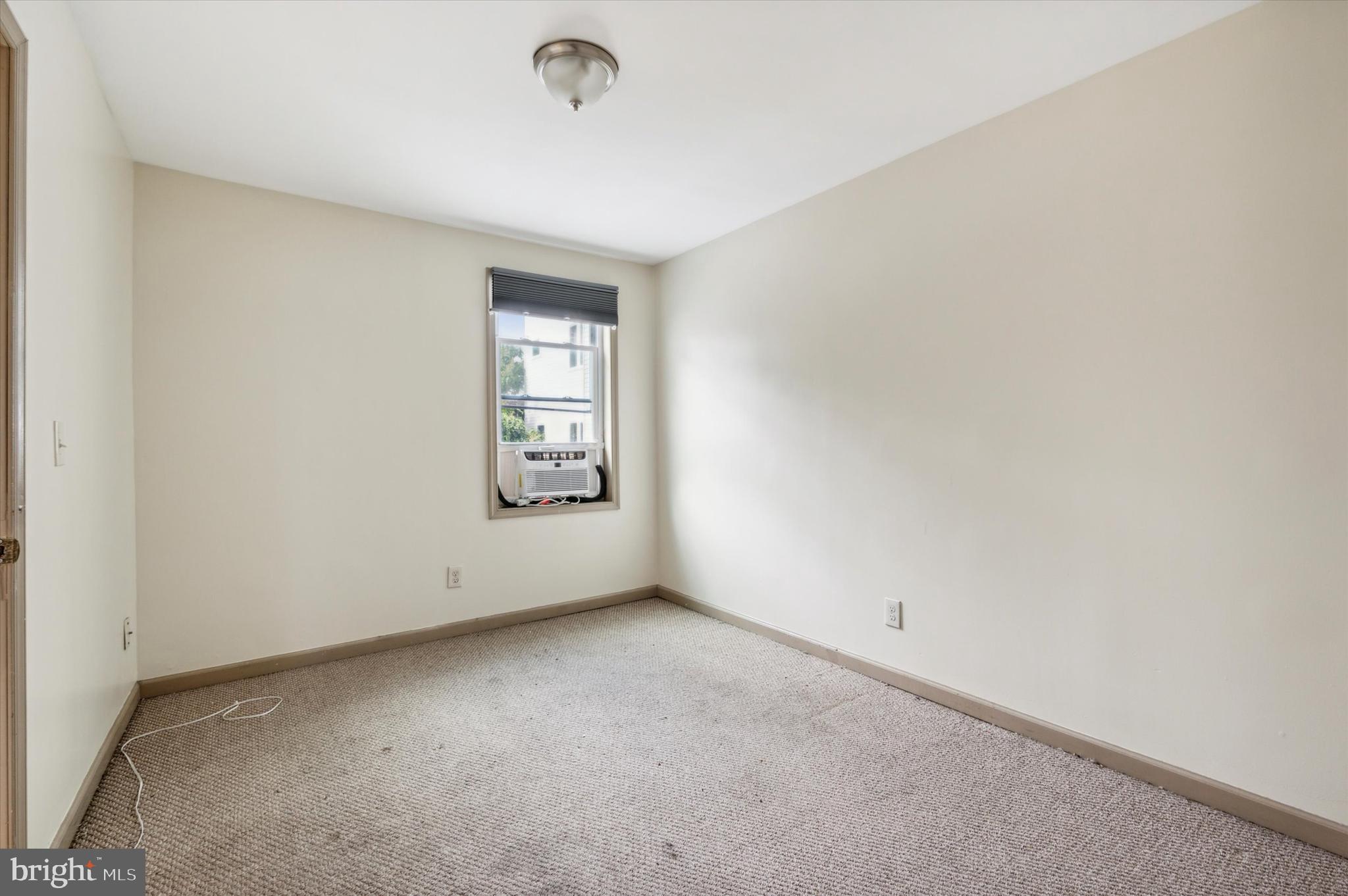 1632 N WILLINGTON STREET