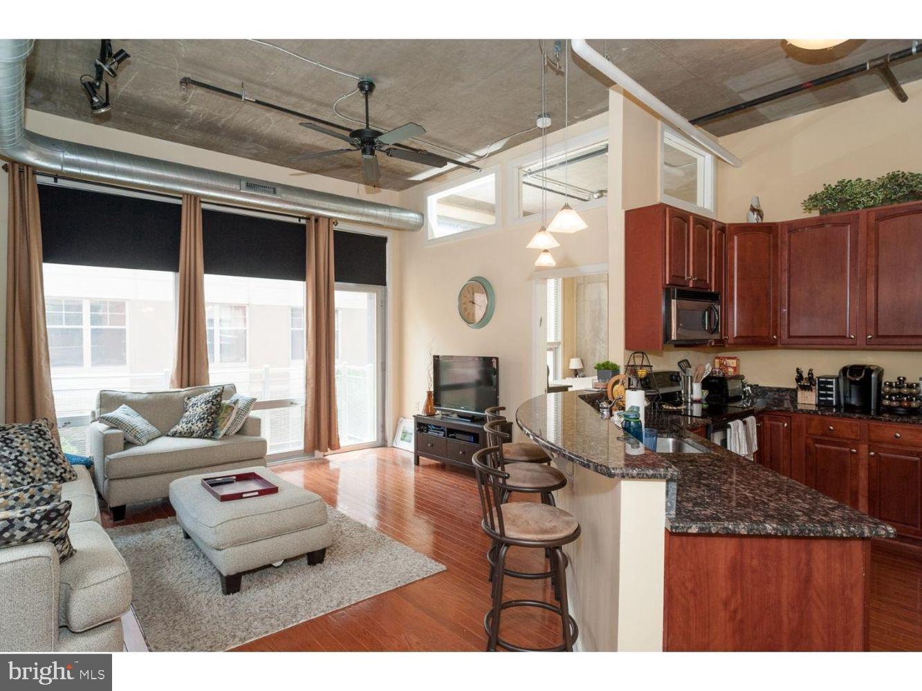 113 N BREAD STREET 3D2