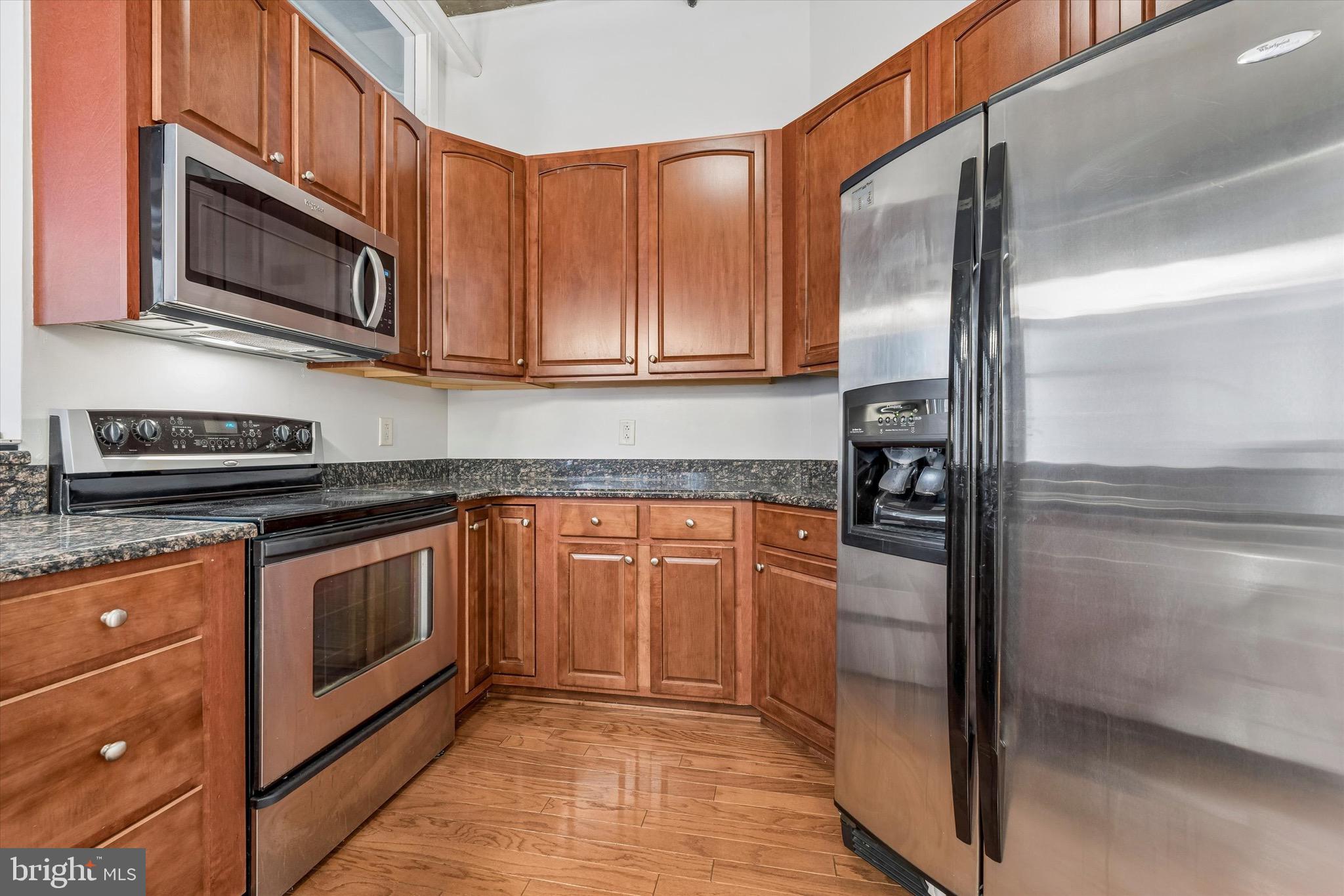 113 N BREAD STREET 3D2