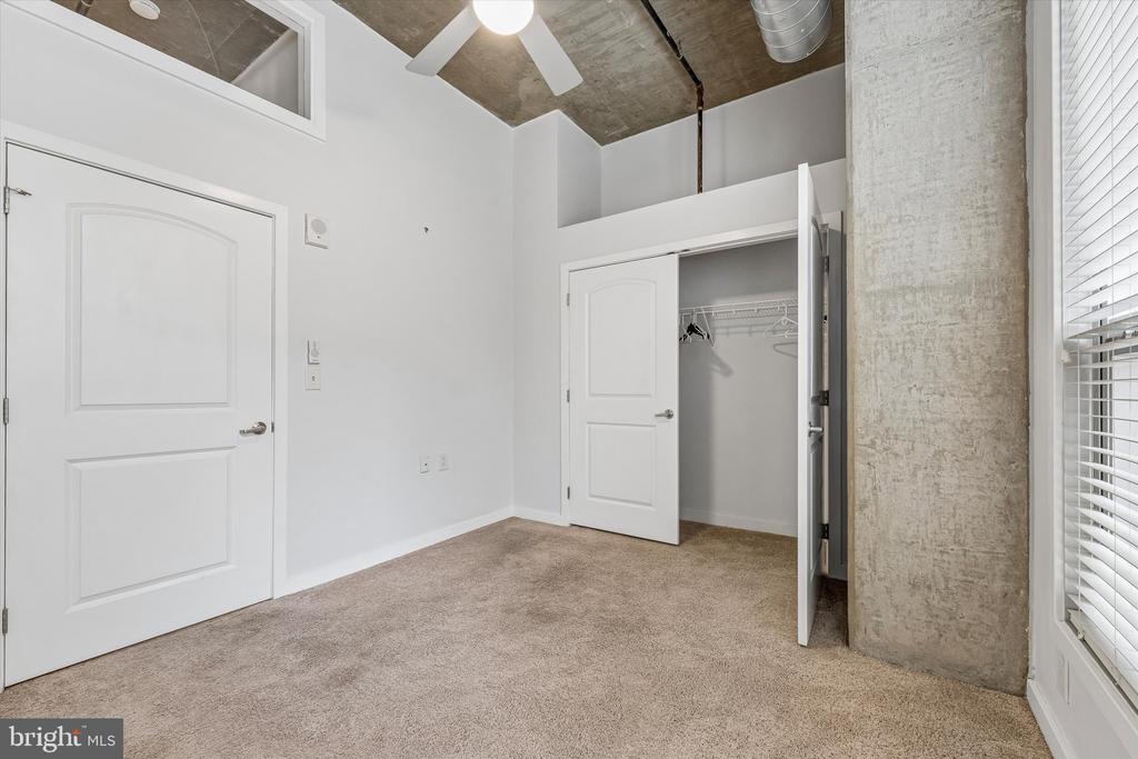 113 N BREAD STREET 3D2