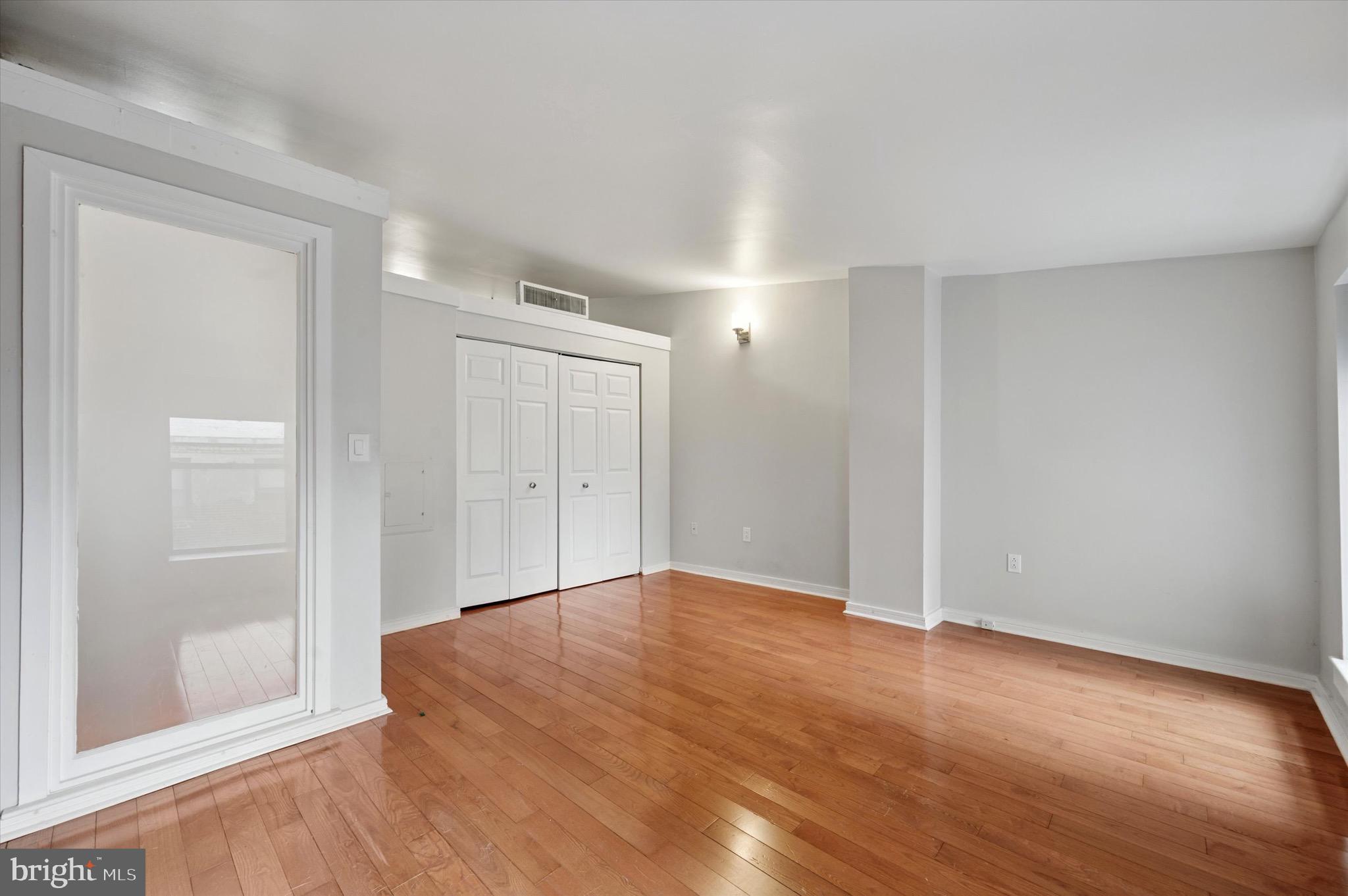 222 CHURCH STREET 4J