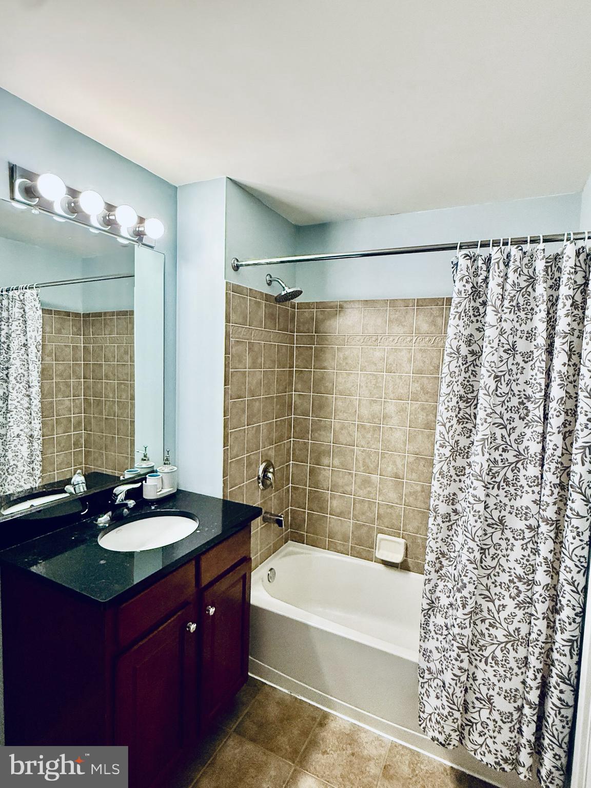 112 N 2ND STREET 5D5