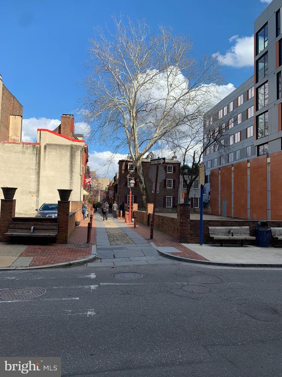 130 N 2ND STREET Unit: 4A1