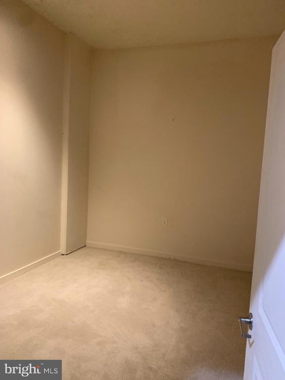 130 N 2ND STREET Unit: 4A1