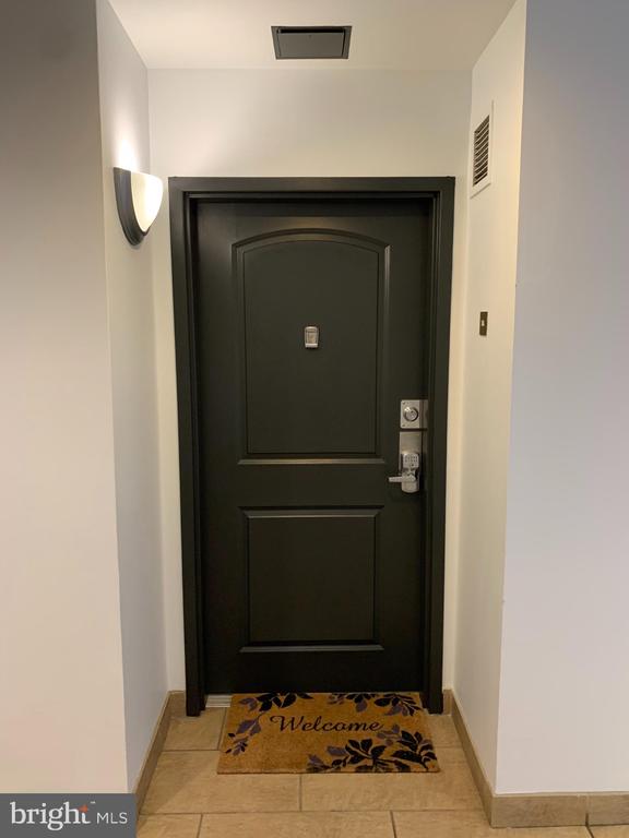 130 N 2ND STREET Unit: 4A1
