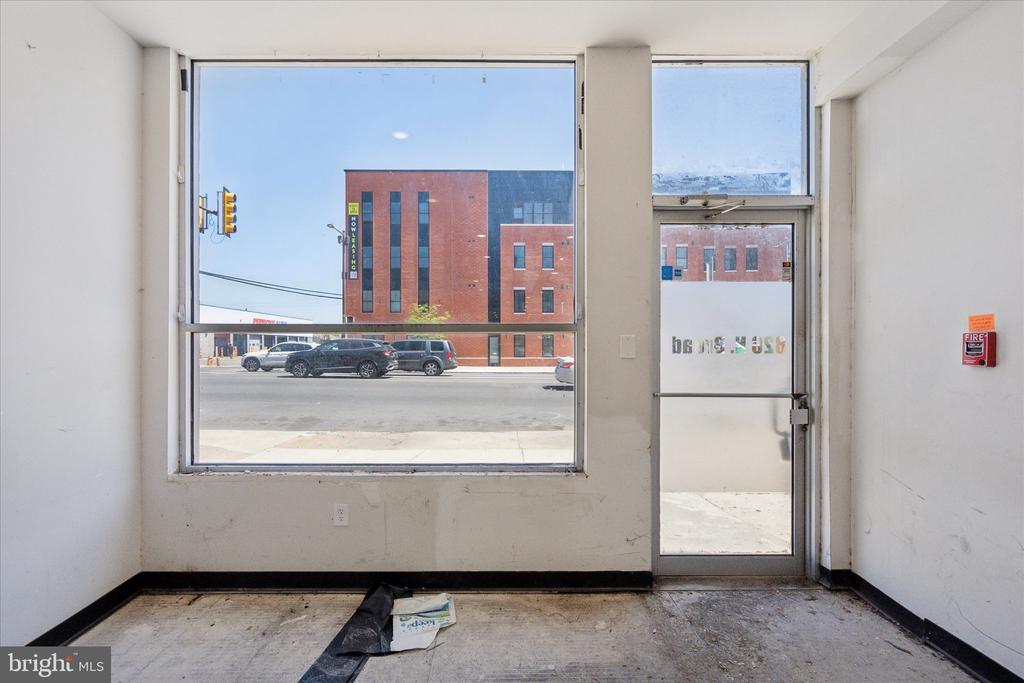826 N BROAD STREET