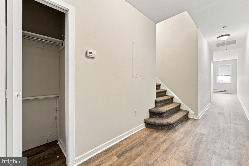 101 ARCH STREET Unit: 3B