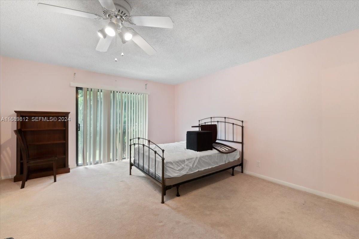 375 N Canal Point N 1010
