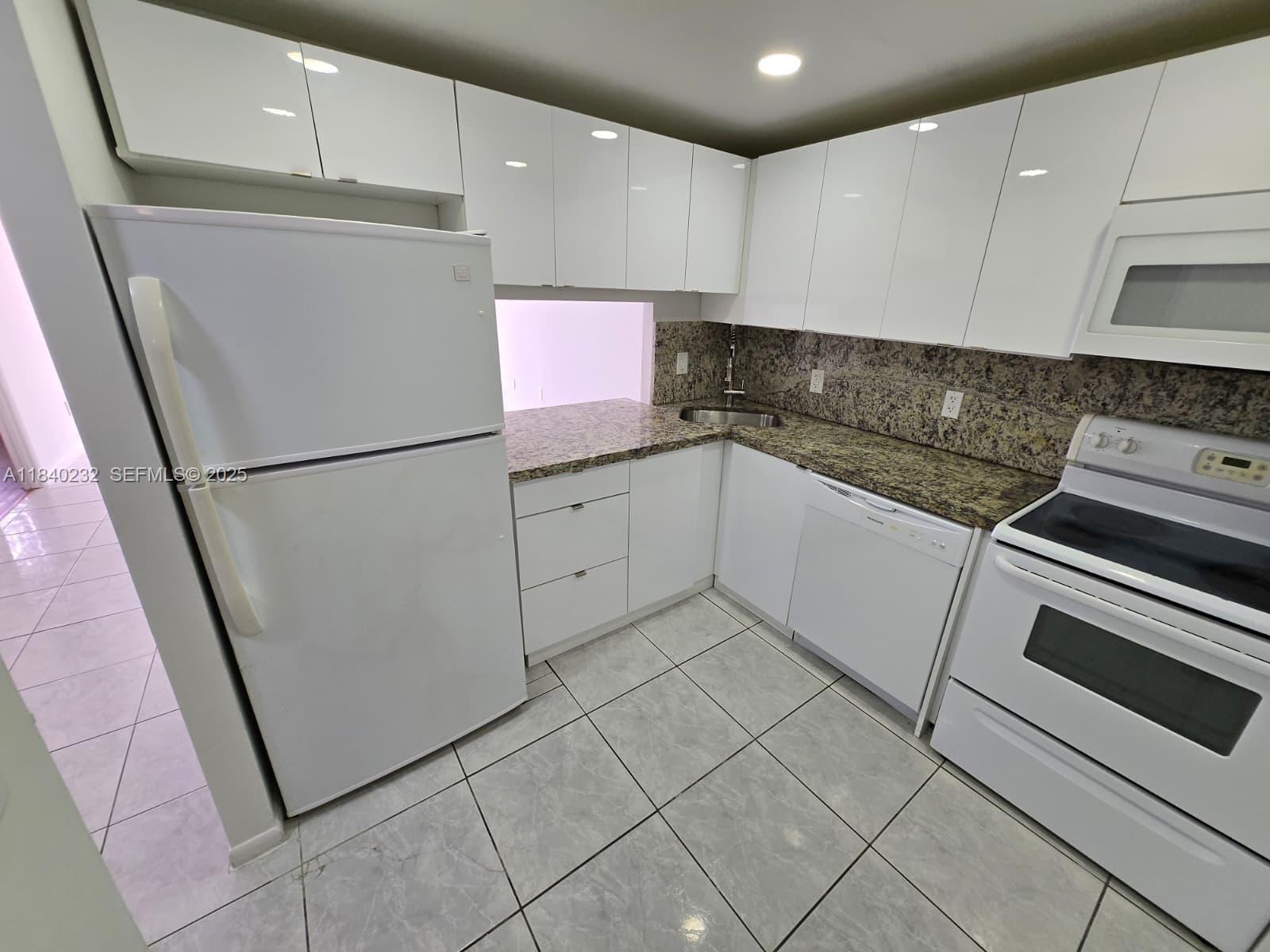 1470 NE 123rd Street APH4