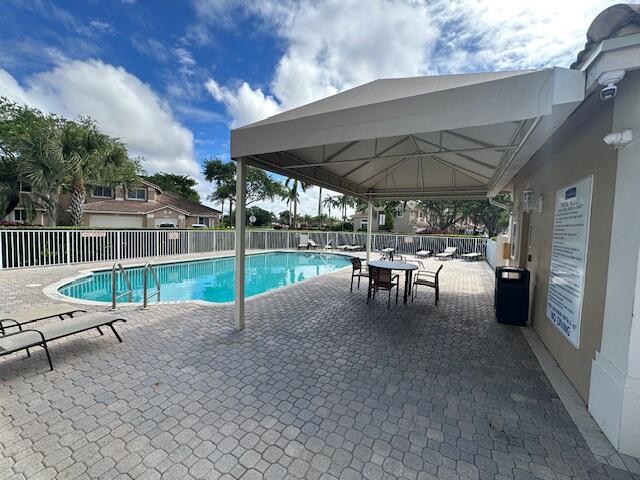 1113 SW 158th Avenue