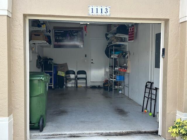 1113 SW 158th Avenue