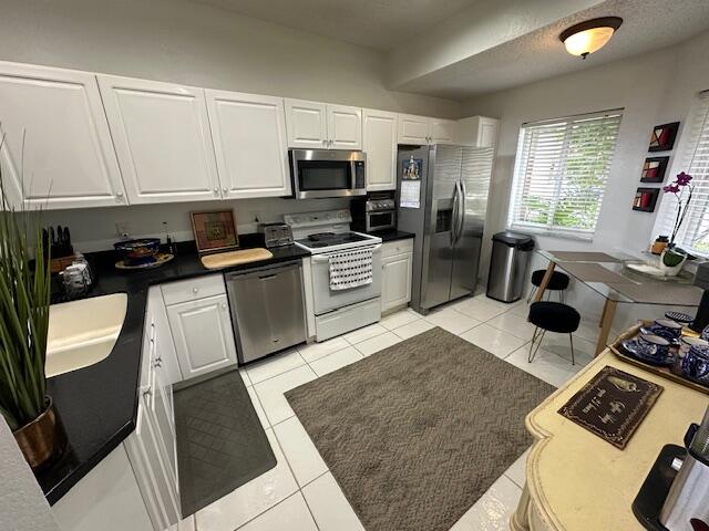 1113 SW 158th Avenue