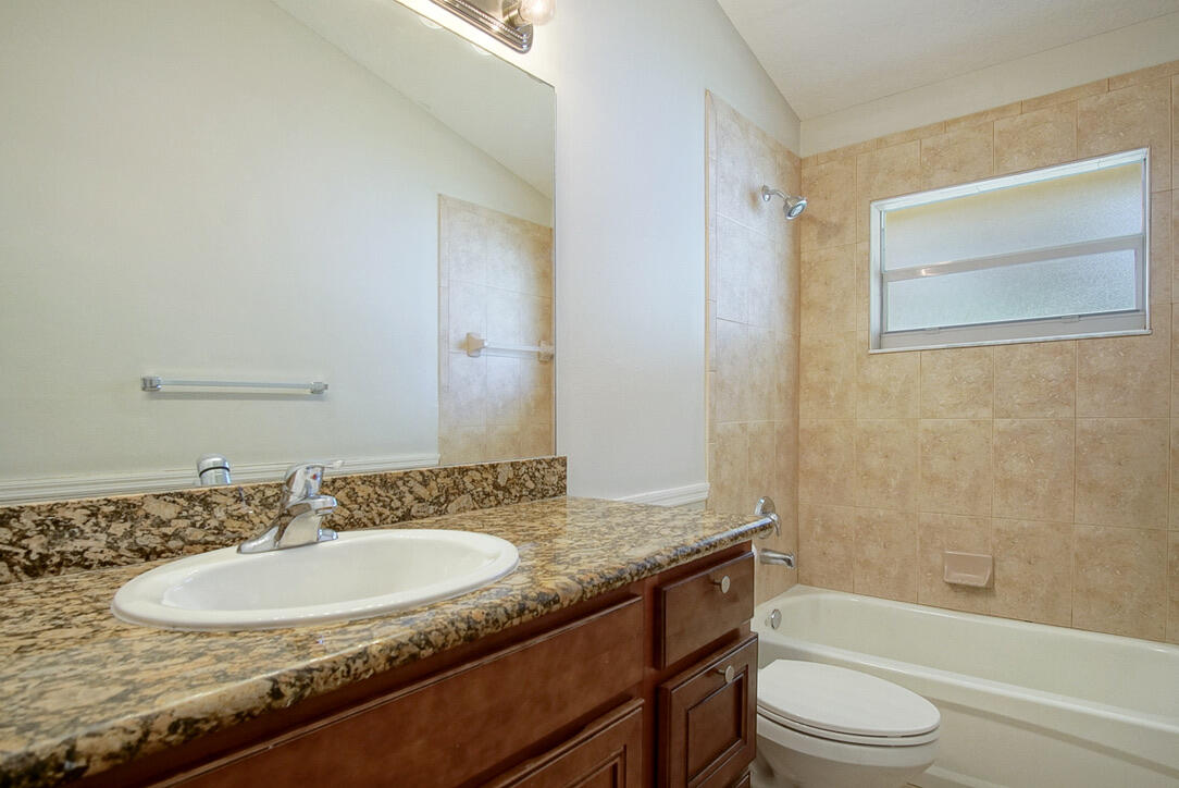 1961 SW Delmonico Avenue, Port St. Lucie