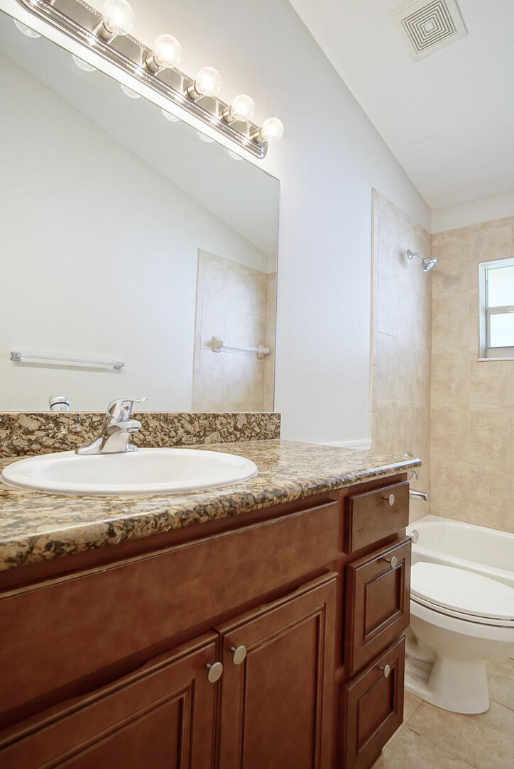 1961 SW Delmonico Avenue, Port St. Lucie