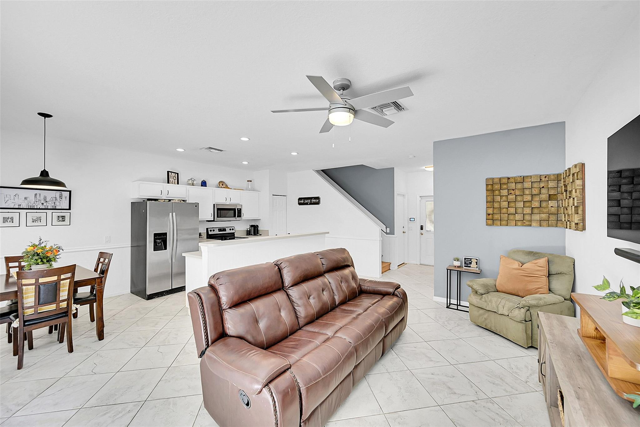 108 Baldwin Blvd