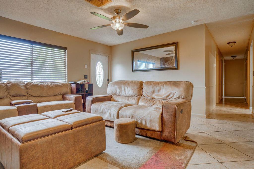 2320 SE Harrington Avenue