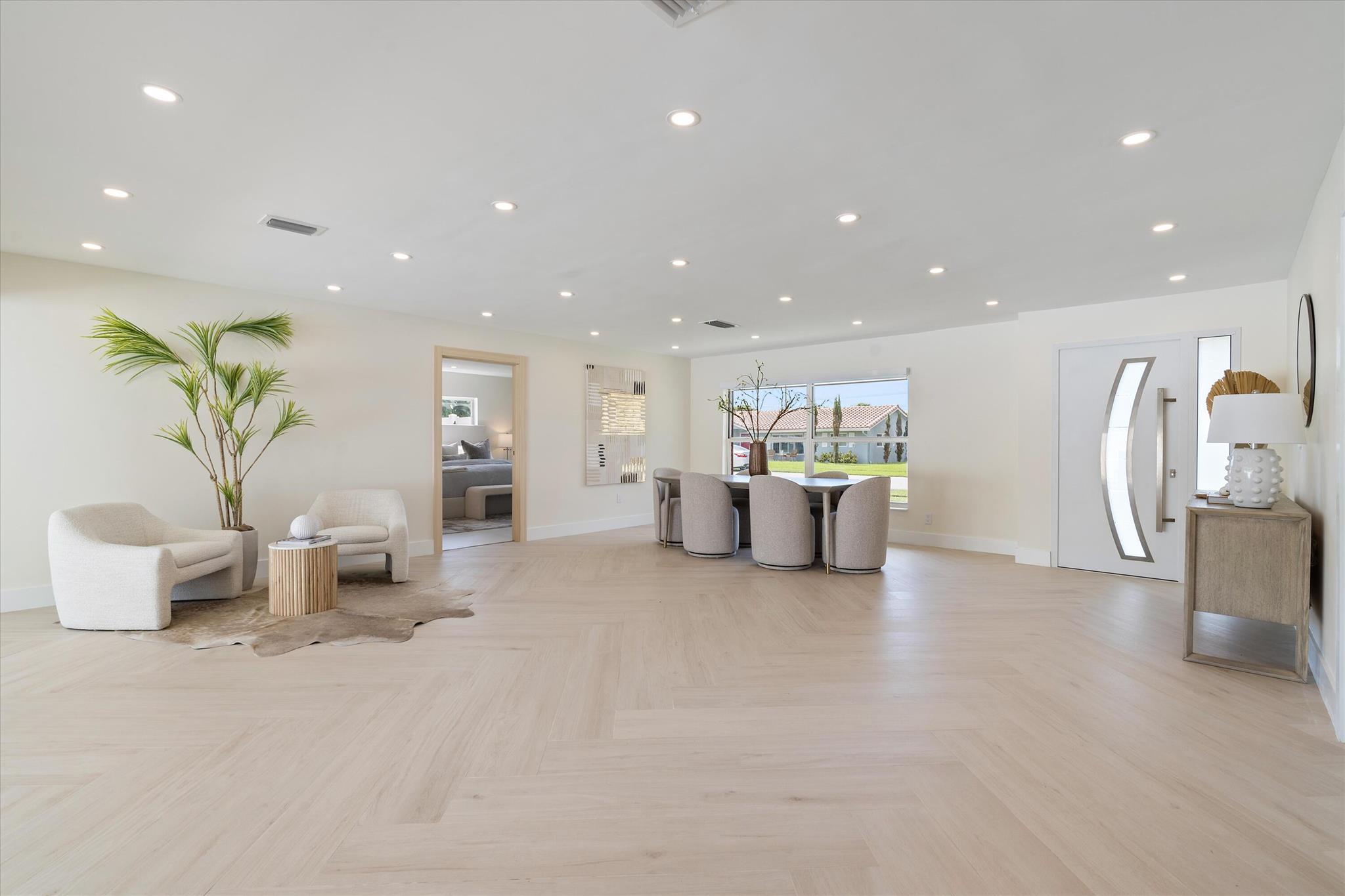 1541 NW 10th Street