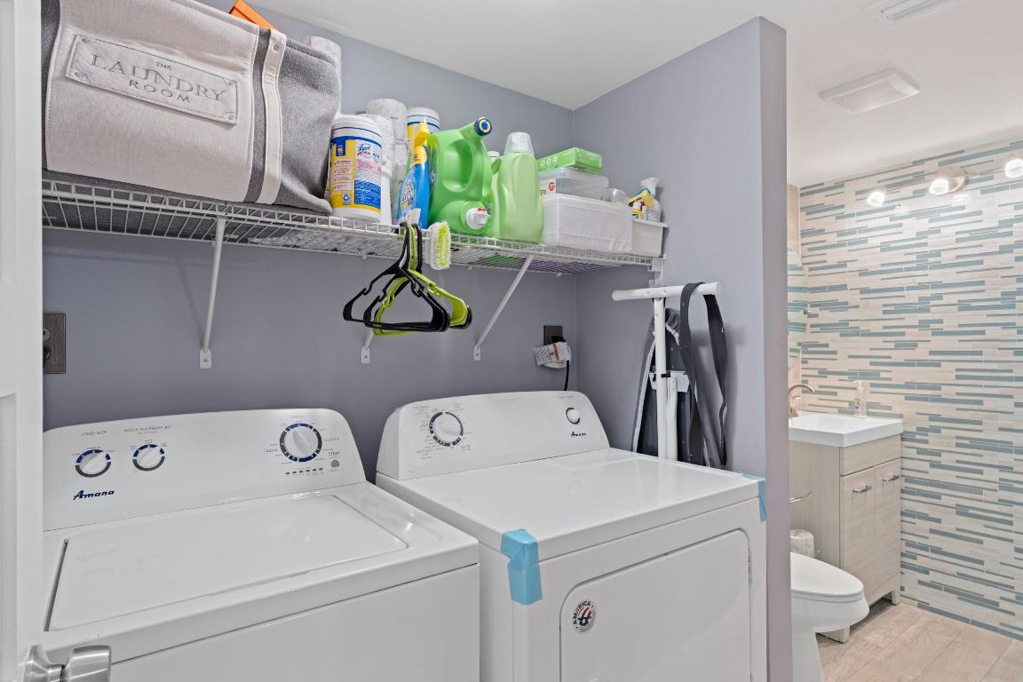 2140 White Pine Circle Unit: B