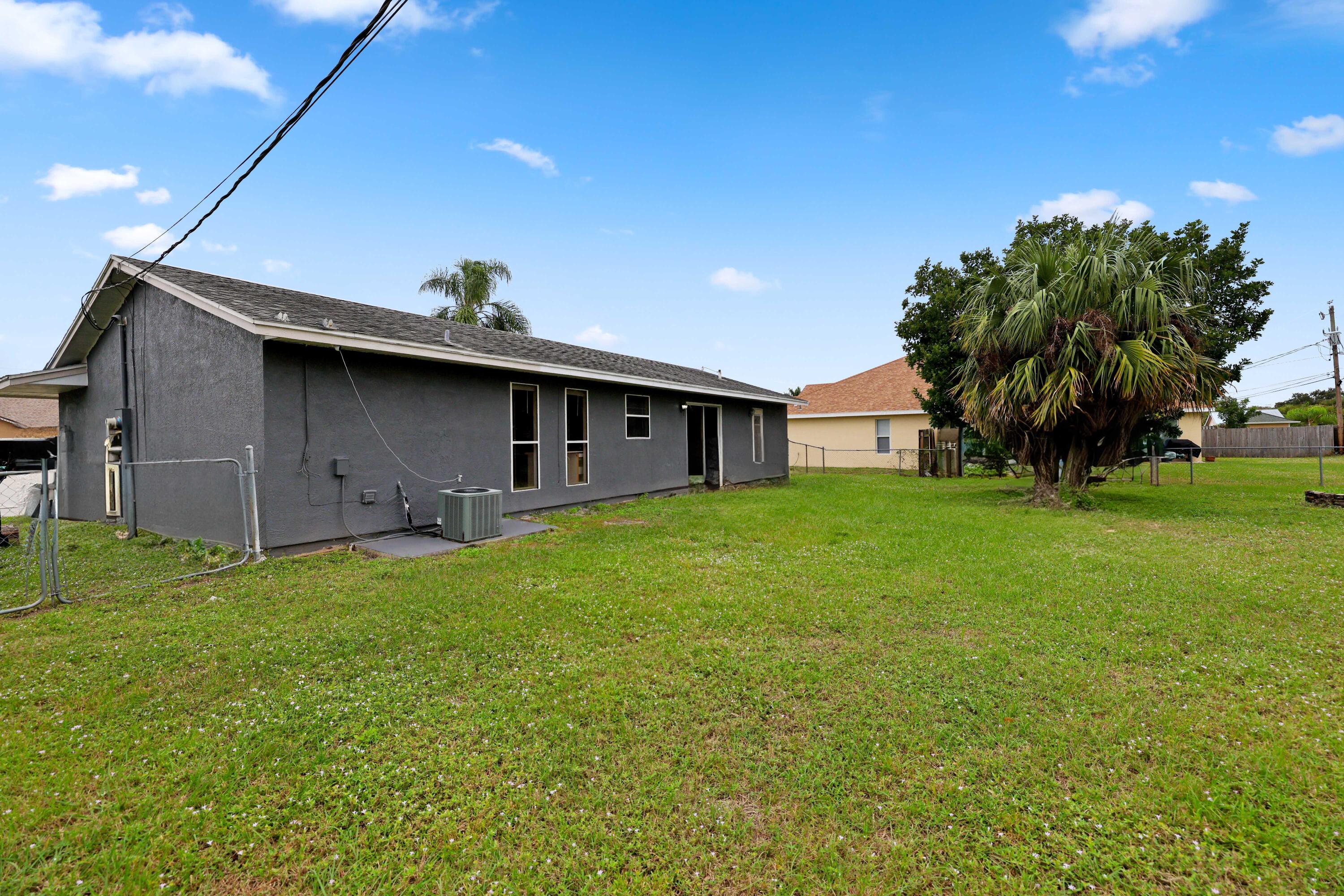 707 SW Ancona Road