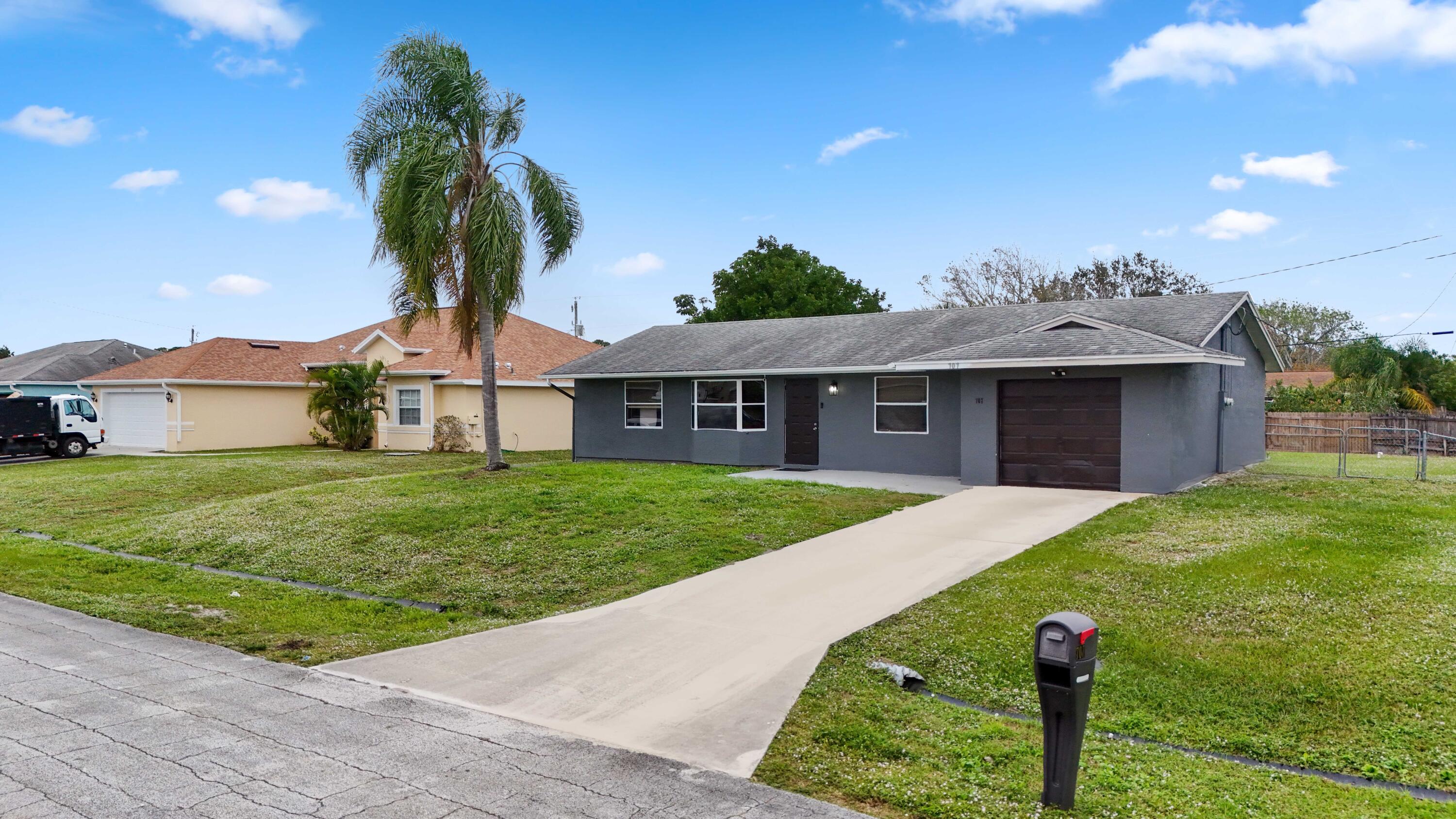 707 SW Ancona Road