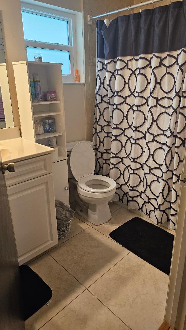 793 SW Dorchester Street