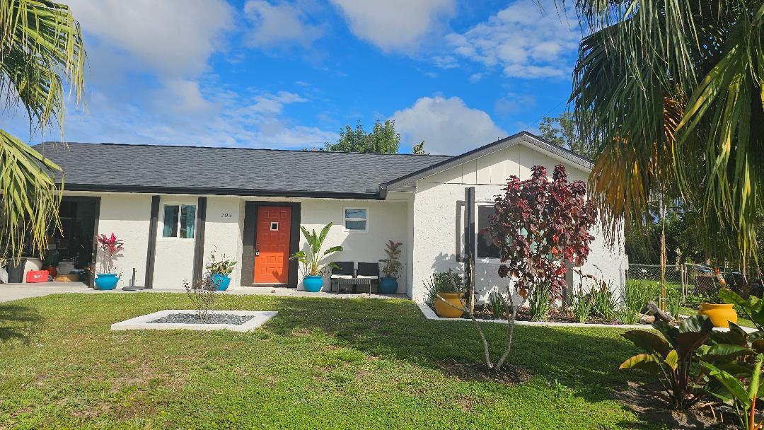 793 SW Dorchester Street