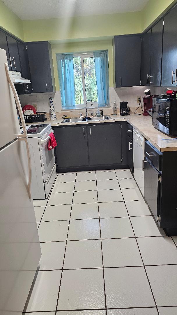 793 SW Dorchester Street