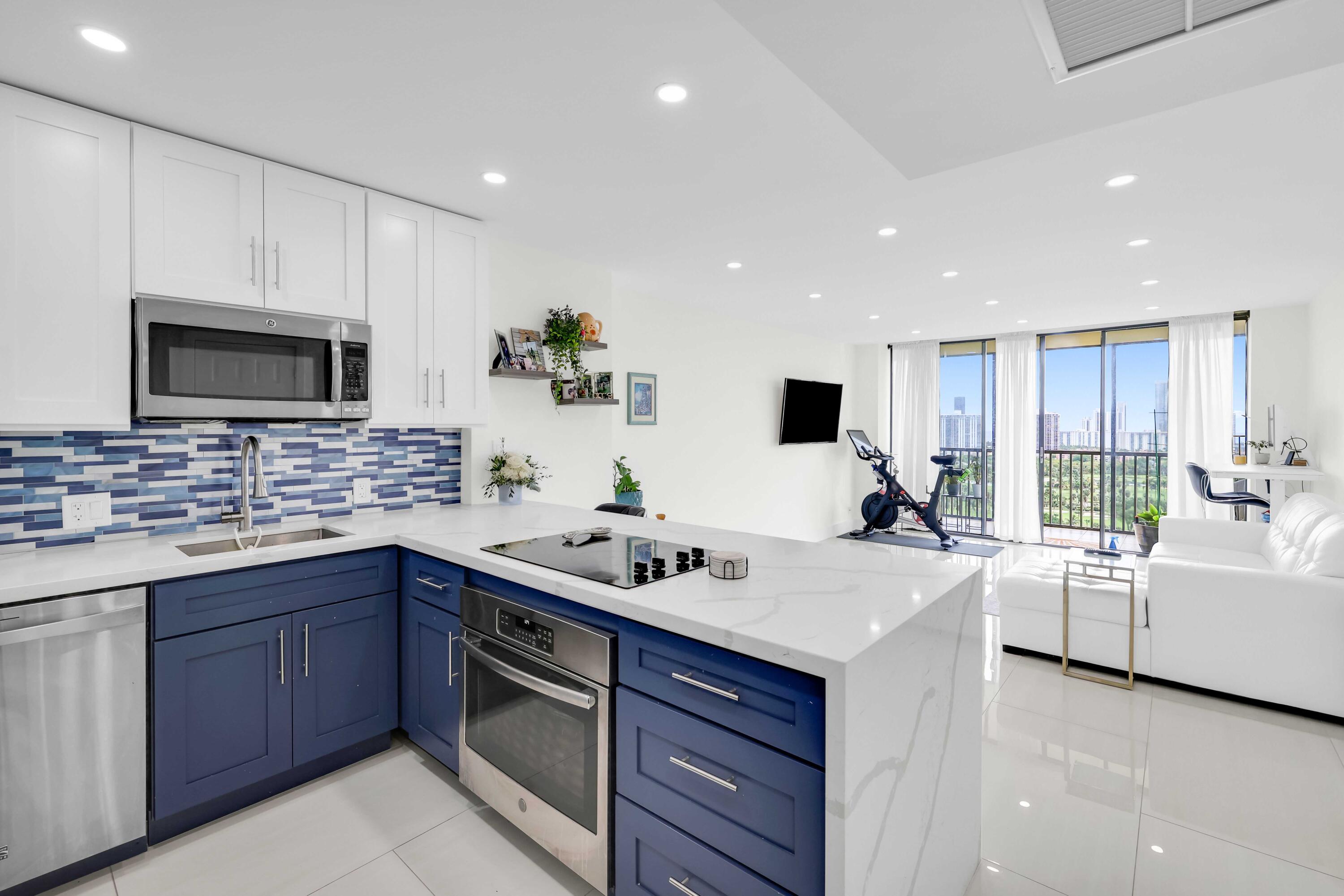 20335 W Country Club Drive Unit: 2107