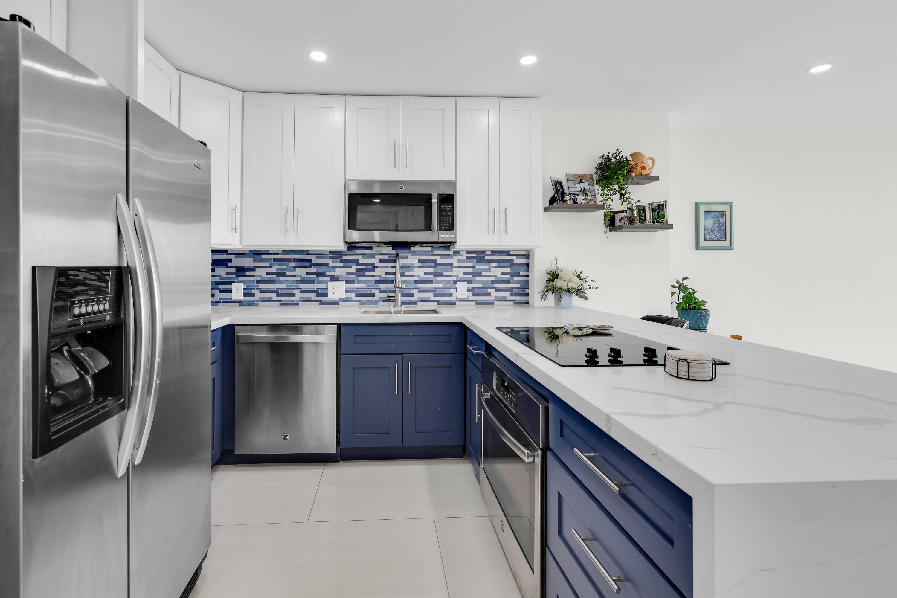 20335 W Country Club Drive Unit: 2107