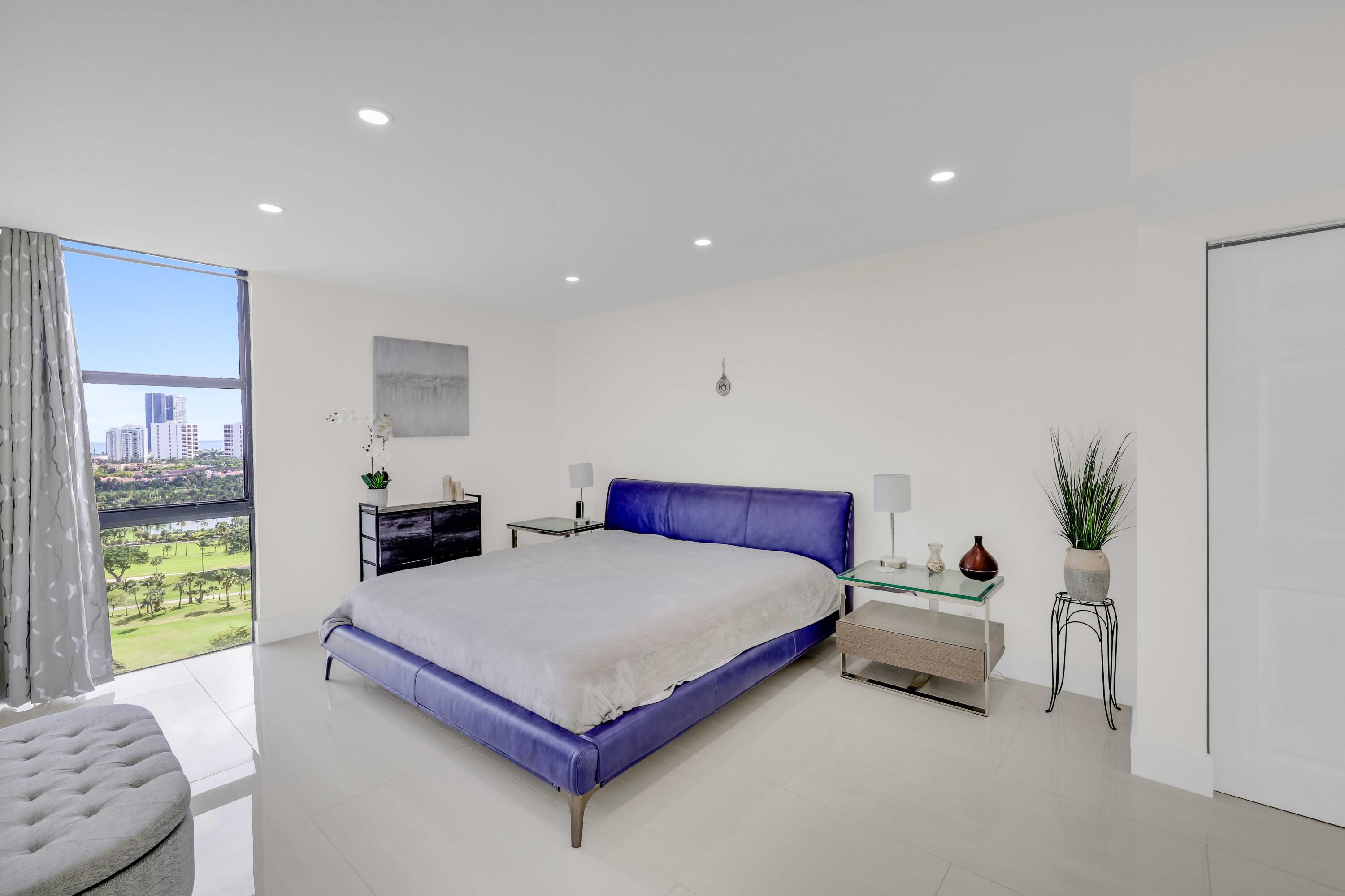 20335 W Country Club Drive Unit: 2107